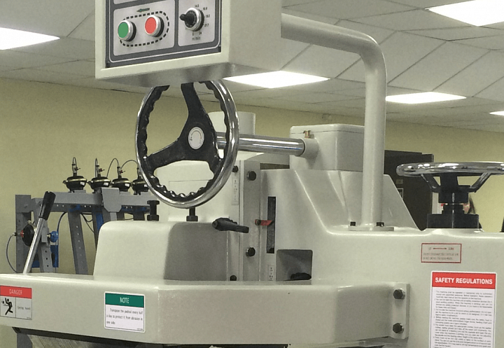 РЕГУЛИРОВОЧНЫЕ МАХОВИКИ