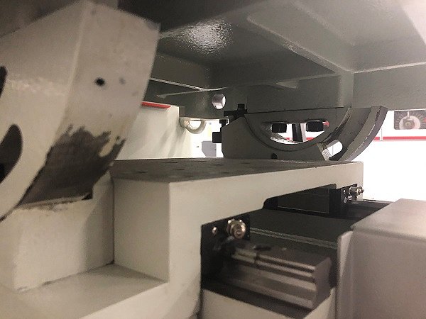 ЛИНЕЙНЫЕ НАПРАВЛЯЮЩИЕ