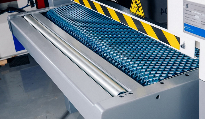 РАСШИРЕНИЕ СТОЛА НА ВХОДЕ С 1 РОЛИКОМ