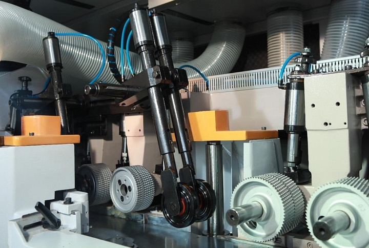 ДОПОЛНИТЕЛЬНЫЕ ВЕРХНИЕ ПРИЖИМЫ