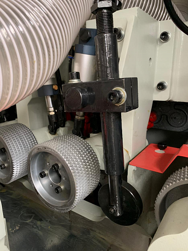 ДОПОЛНИТЕЛЬНЫЕ ВЕРХНИЕ ПРИЖИМЫ