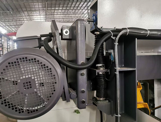 МЕХАНИЗМ НАСТРОЙКИ ПИЛ НА РАЗМЕР