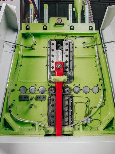 Литая станина станка