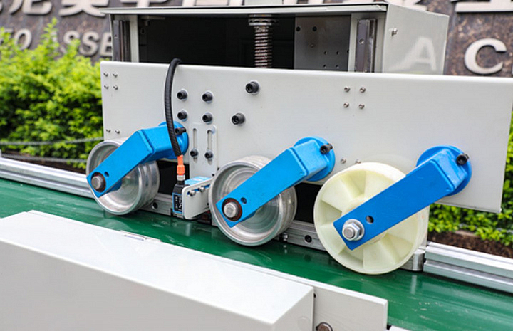 ВЕРХНЯЯ ПРИЖИМНАЯ ТРАВЕРСА