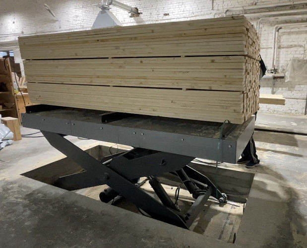 ГИДРАВЛИЧЕСКИЙ ПОДЪЕМ И ОПУСКАНИЕ СТОЛА