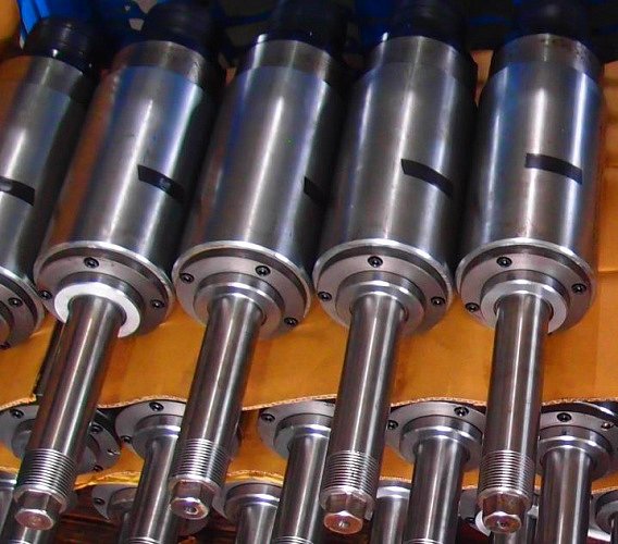 НАРУЖНЫЙ ДИАМЕТР ШПИНДЕЛЕЙ 40 ММ