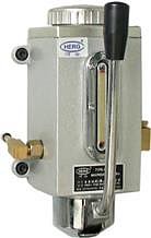 РУЧНОЙ НАСОС СМАЗКИ РАБОЧЕГО СТОЛА