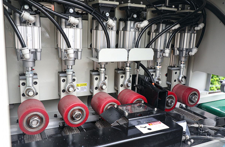 ПРИВОДНЫЕ И ПРИЖИМНЫЕ РОЛИКИ