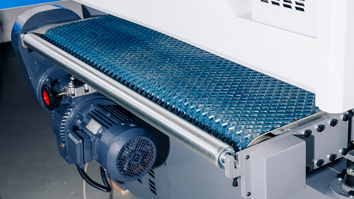 РАСШИРЕНИЕ СТОЛА НА ВЫХОДЕ С 1 РОЛИКОМ