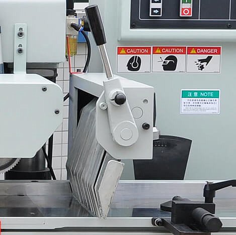  Когтевая защита