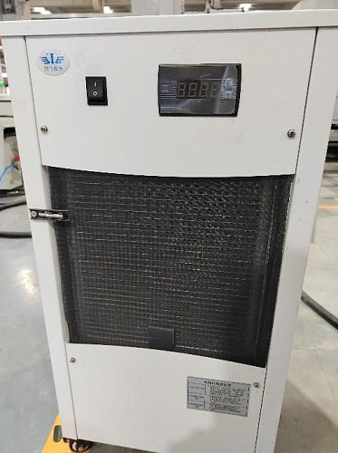 СИСТЕМА ЖИДКОСТНОГО ОХЛАЖДЕНИЯ ШПИНДЕЛЯ