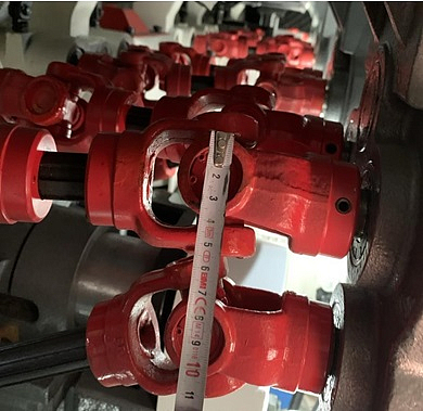 УСИЛЕННЫЕ КРЕСТОВИНЫ КАРДАНОВ И МАССИВНЫЕ ЛИТЫЕ РЕДУКТОРЫ