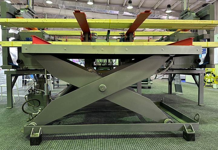 ГИДРАВЛИЧЕСКИЙ НОЖНИЧНЫЙ ПОДЪЁМНЫЙ СТОЛ