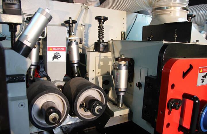 Массивные прижимные плиты с пневматической регулировкой